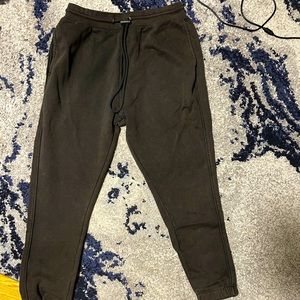 Alphalete Relaxed Joggers